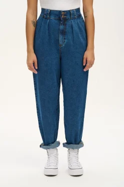 Fashion Addison - Tapered Denim Jeans in Mid Wash Blue Petite Range|All Bottoms
