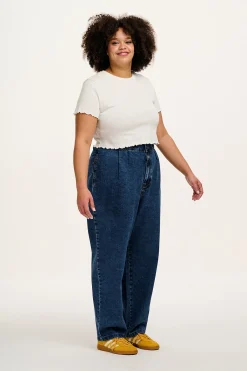 Fashion Addison - Tapered Denim Jeans in Mid Wash Blue Petite Range|All Bottoms