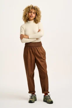 Clearance Alexa - Cotton Trousers in Cocoa Brown All Bottoms