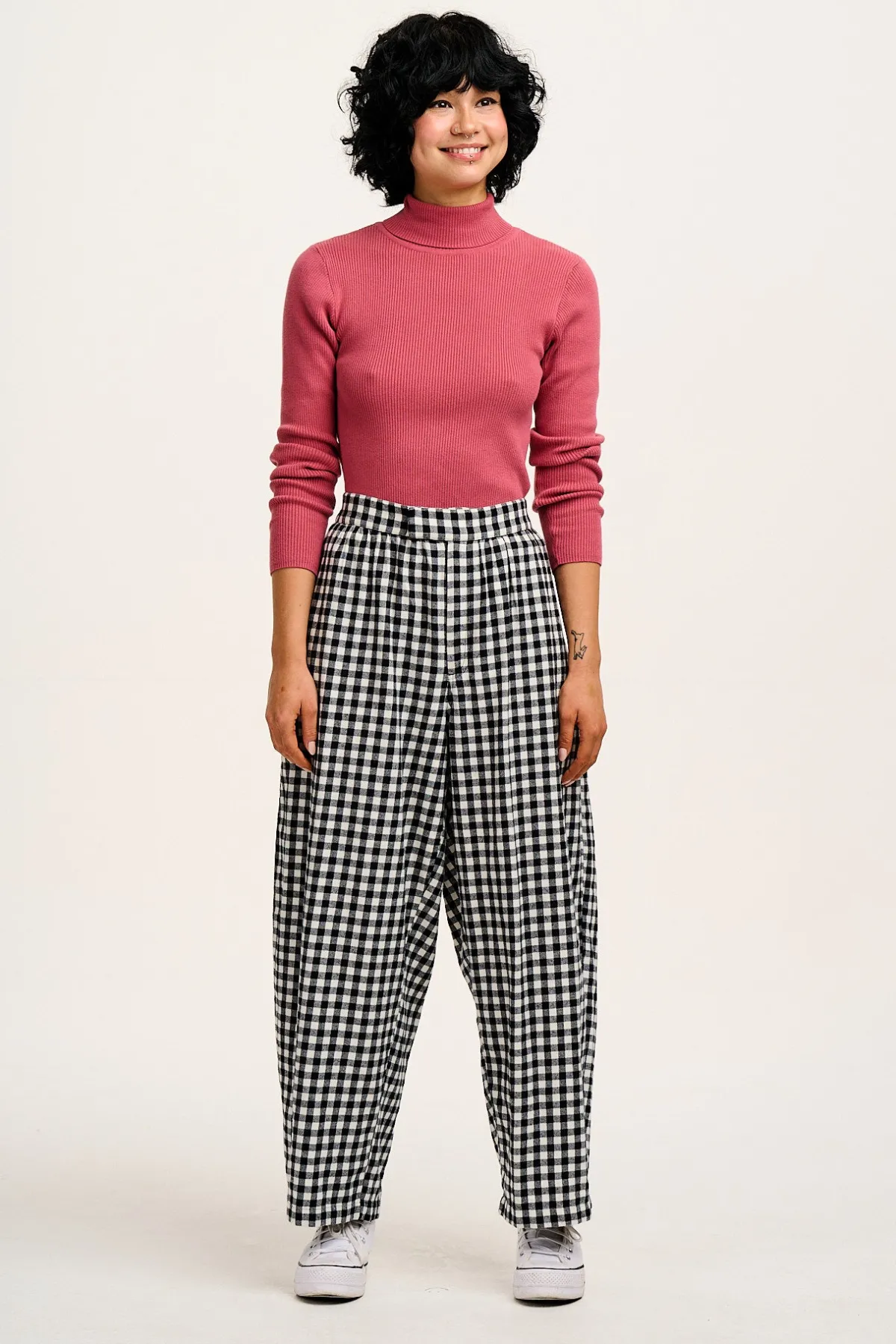 Hot Beau - Balloon Brushed Cotton Trousers in Black & White Mono Gingham Print All Bottoms|Trousers