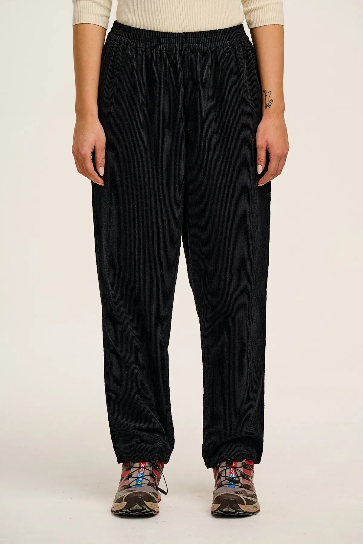 Fashion Billie - Corduroy Trousers in Black All Bottoms|Tall Range