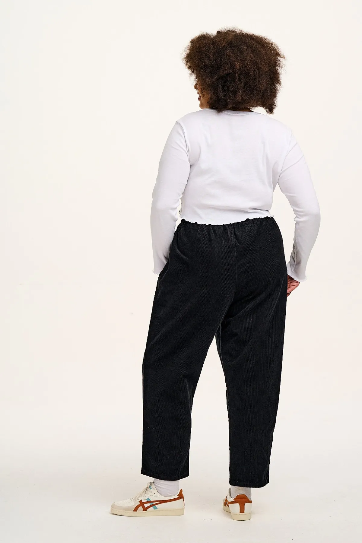 Fashion Billie - Corduroy Trousers in Black All Bottoms|Tall Range