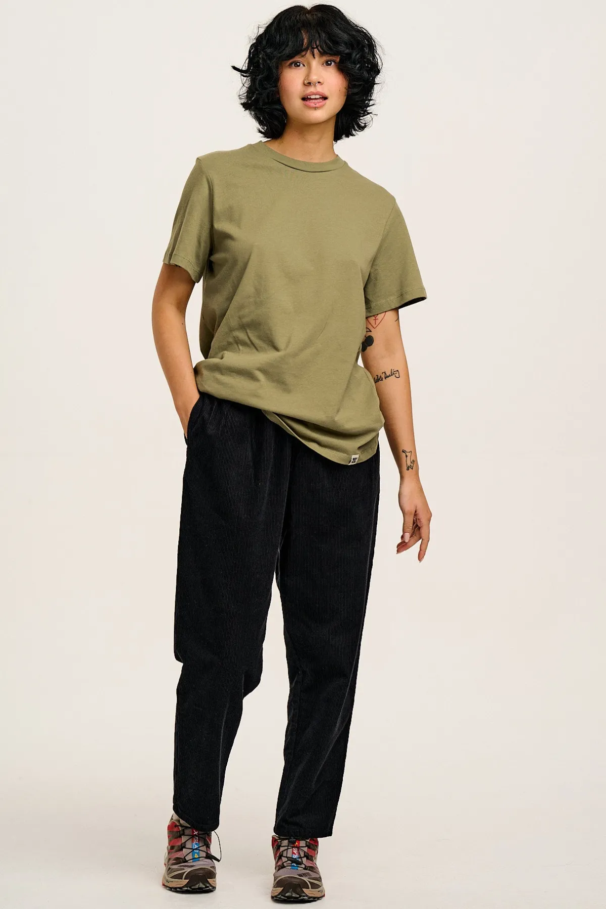 Fashion Billie - Corduroy Trousers in Black All Bottoms|Tall Range