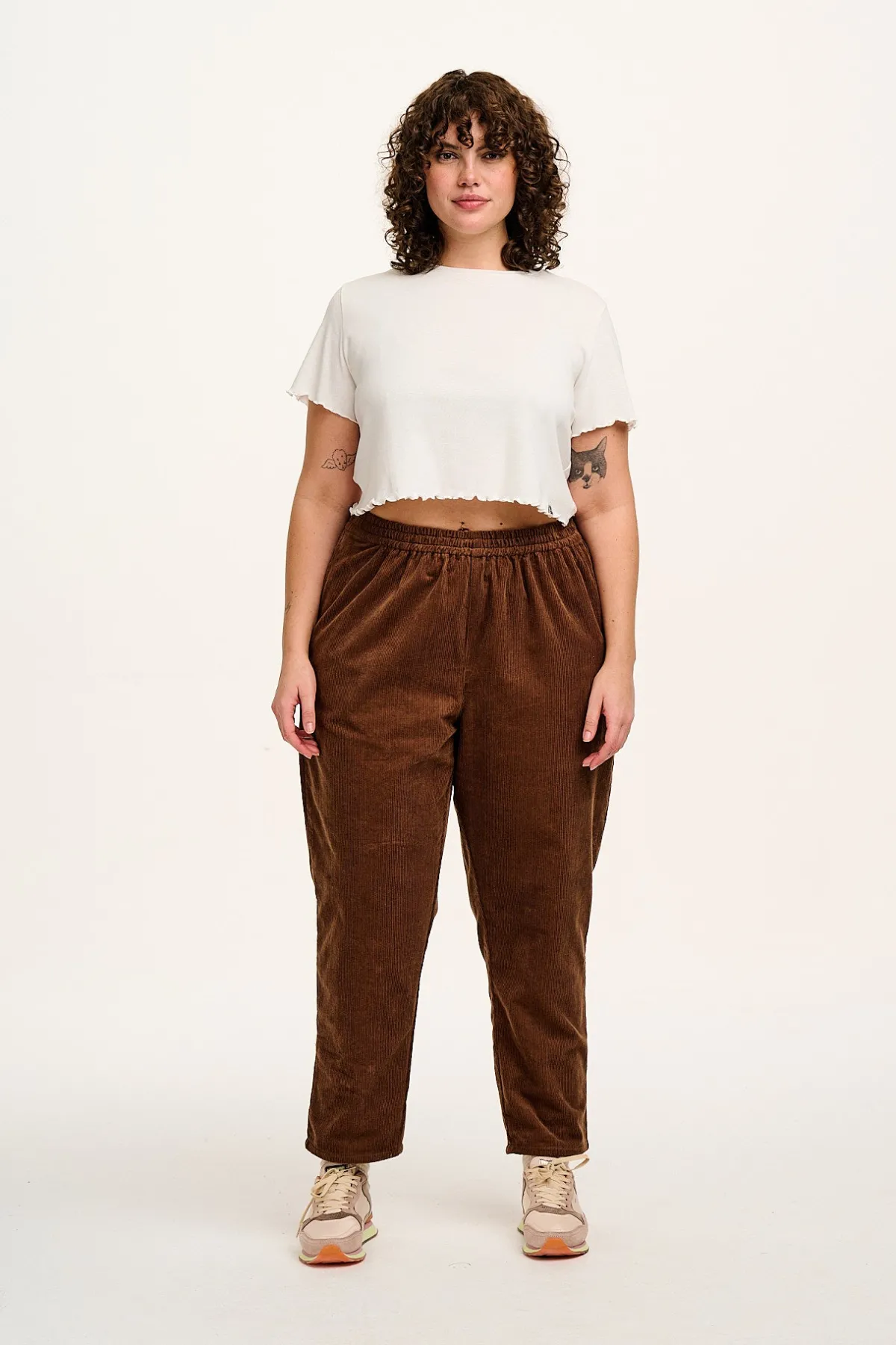 Sale Billie - Corduroy Trousers in Oak Brown All Bottoms