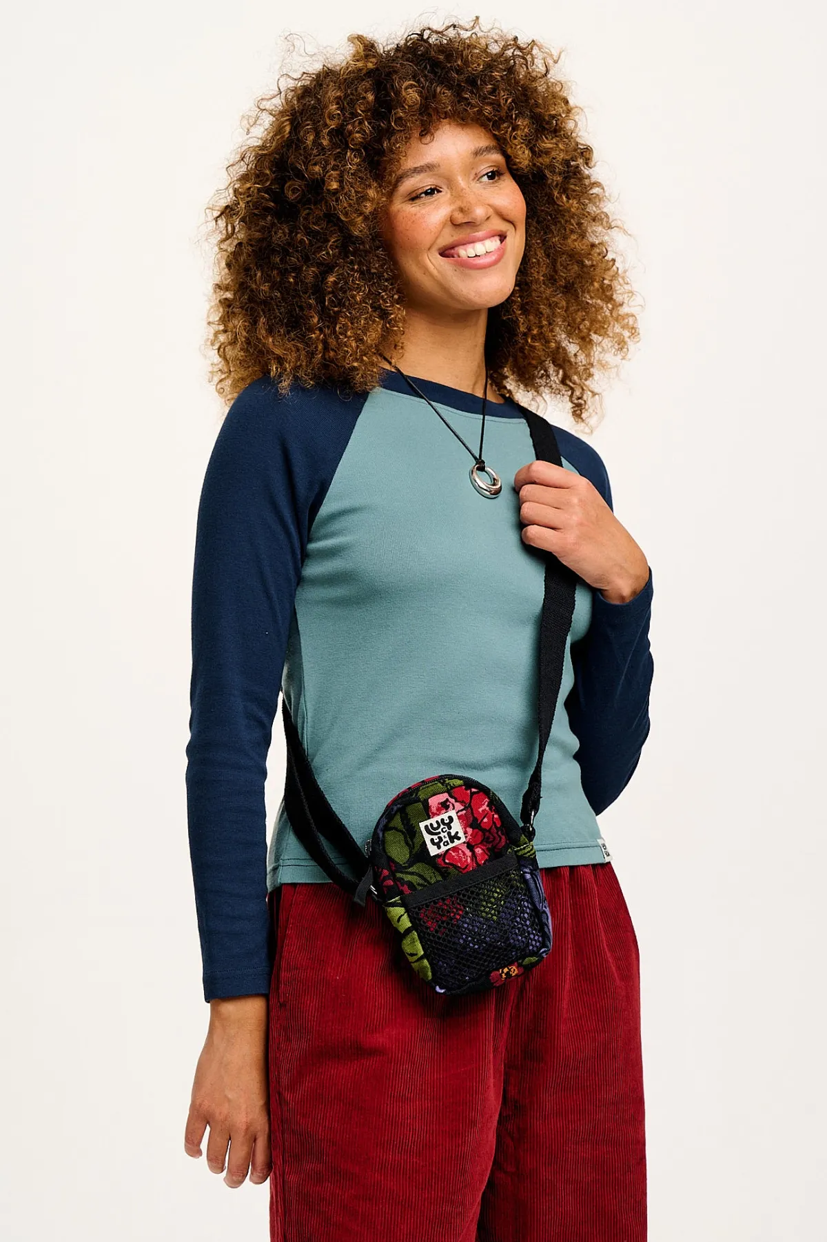 Fashion Brady - Crossbody Cotton Twill Bag in Maria Print All Accessories|Bags & Purses