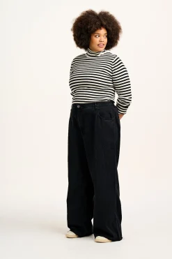 Online Carter - High Waisted Jeans in Black Wash All Bottoms|Jeans