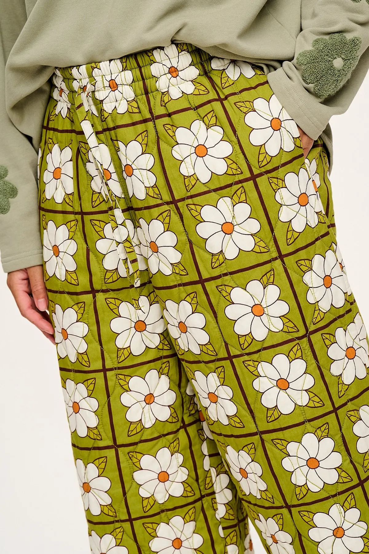 Sale Chester - Quilted Cotton Trousers in Romneya Floral Print All Bottoms