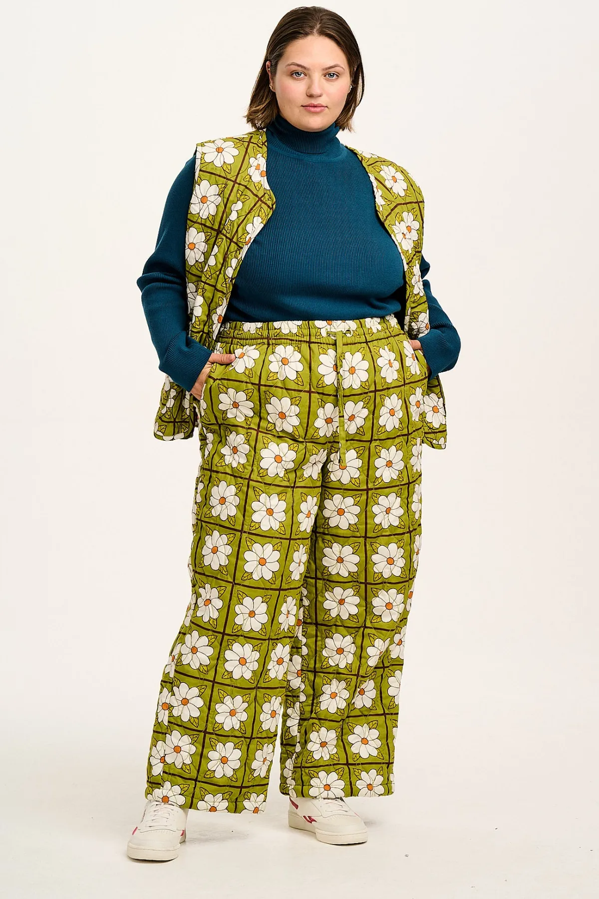 Sale Chester - Quilted Cotton Trousers in Romneya Floral Print All Bottoms