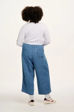 Fashion Chuck - Cotton & Hemp Trousers in Mid Wash Blue All Bottoms|Jeans