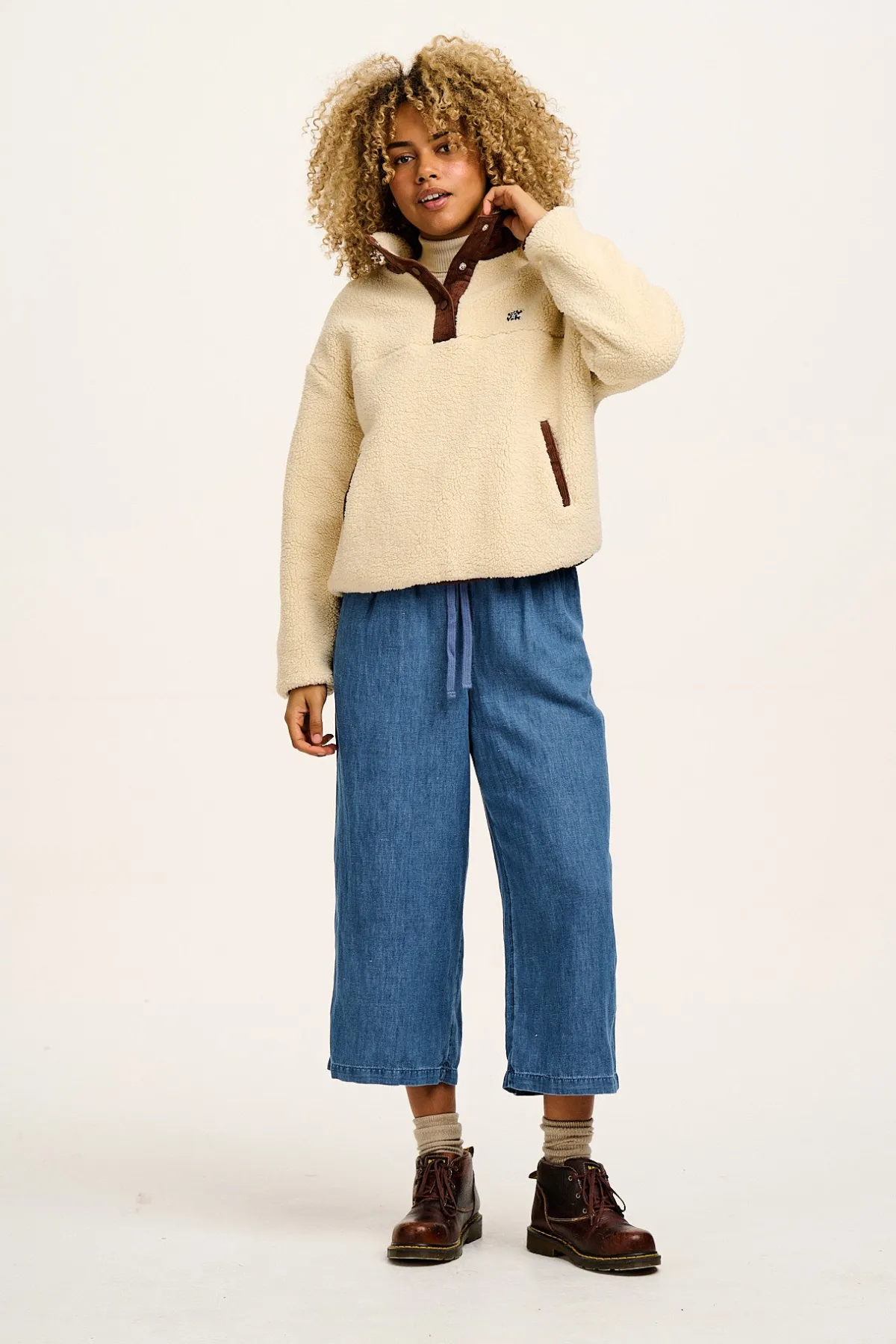Fashion Chuck - Cotton & Hemp Trousers in Mid Wash Blue All Bottoms|Jeans