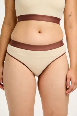 Fashion Cora - Cotton & Bamboo Bikini Pant in Ecru All Bottoms|All Underwear