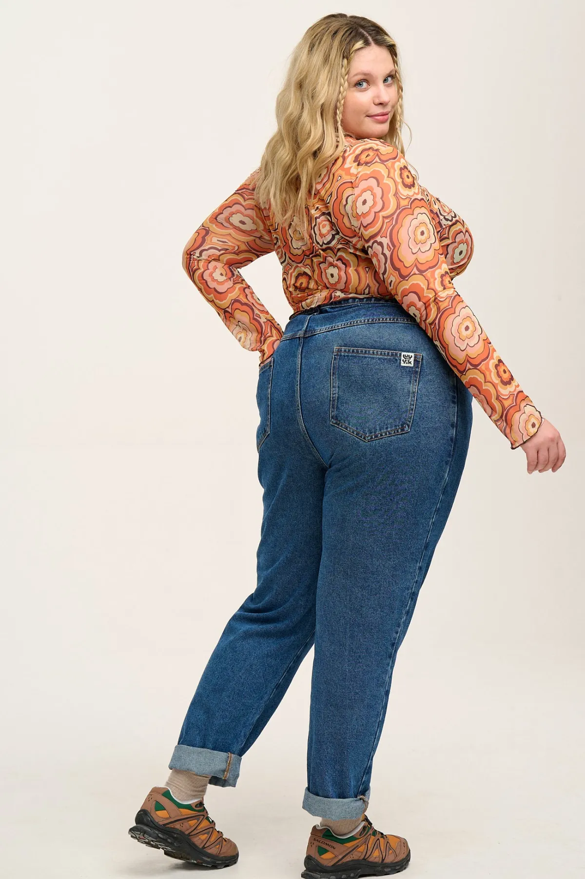 Best Dana - Mom Denim Jeans in Mid Wash Blue All Bottoms|Petite Range