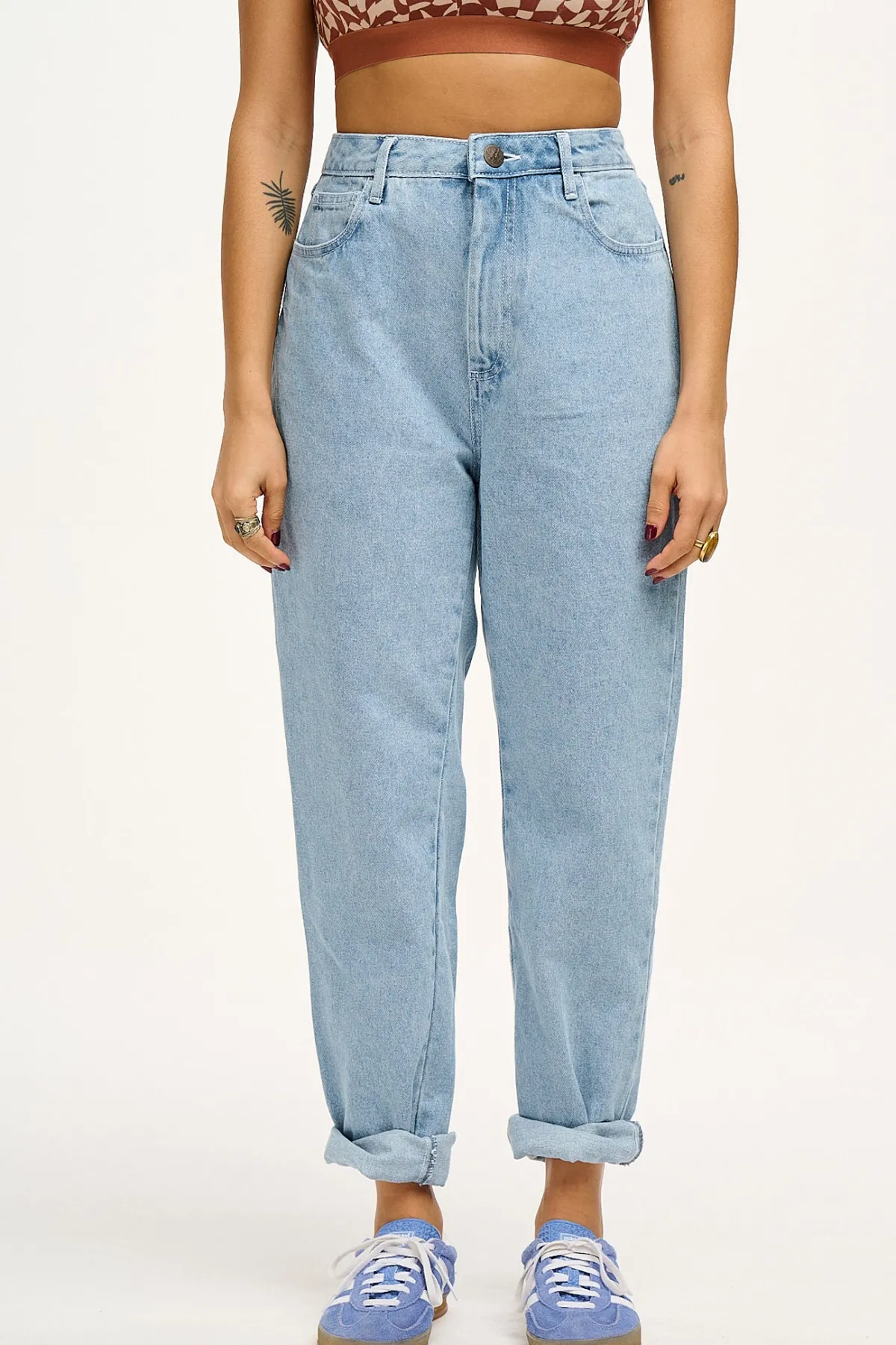 Outlet Dana - Mom Denim Jeans in Light Wash Blue All Bottoms|Jeans