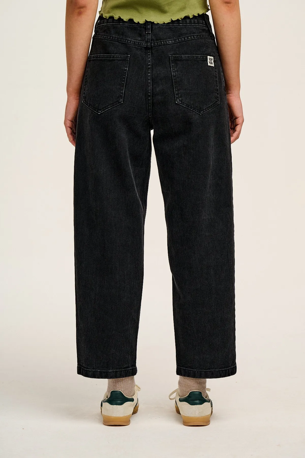 Outlet Drew - Straight Leg Denim Jeans in Washed Black All Bottoms|Petite Range