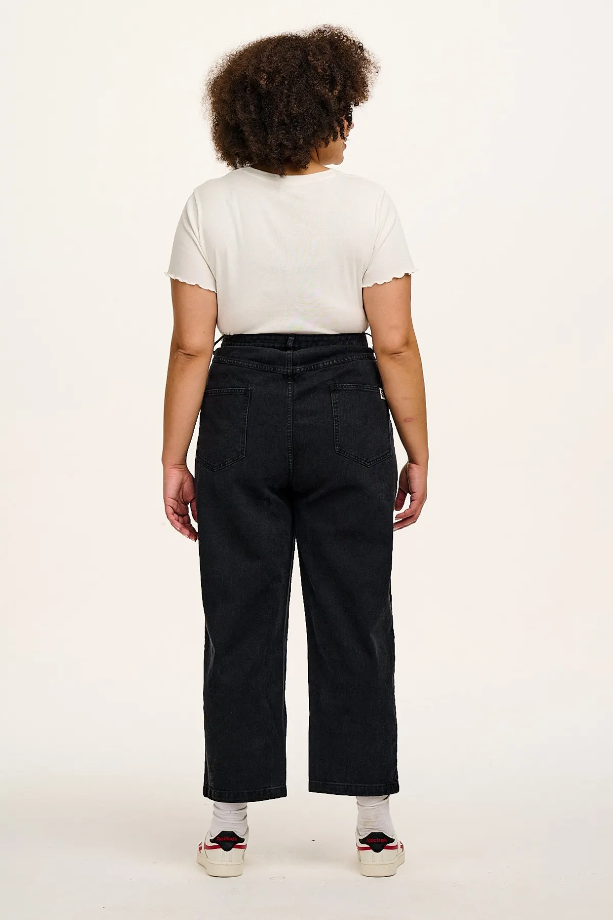 Outlet Drew - Straight Leg Denim Jeans in Washed Black All Bottoms|Petite Range
