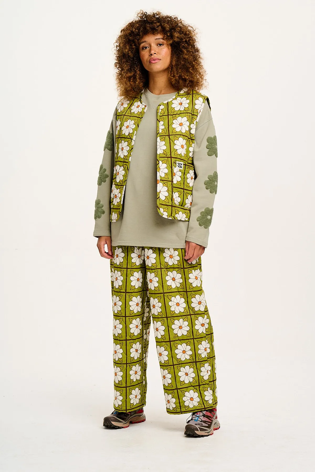 Fashion Emery - Reversible Quilted Gilet in Romneya Floral Print All Outerwear & Knitwear|Jackets