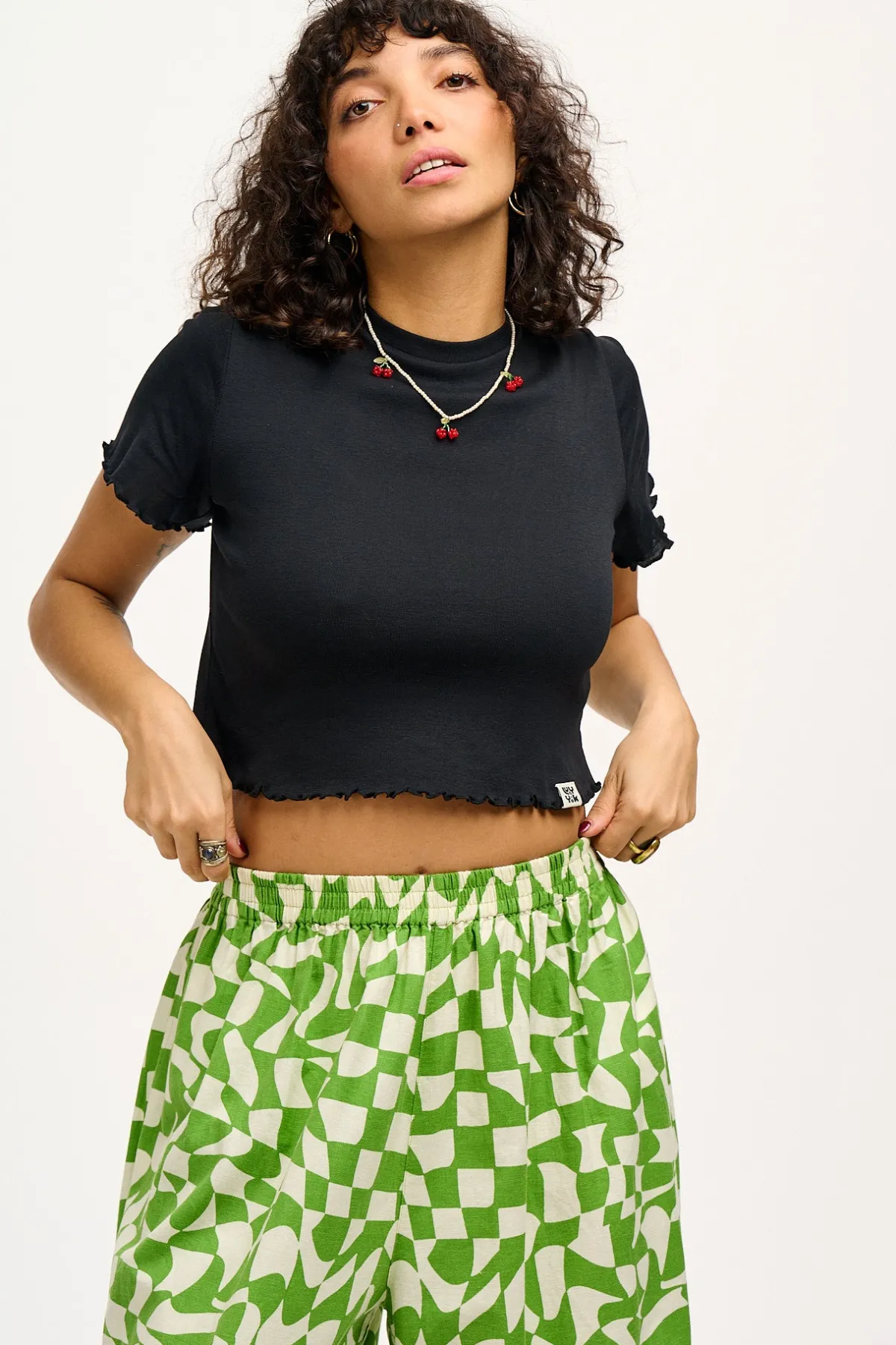 Clearance Greta - Cropped Cotton Top in Black All Tops & Tees|Cropped Tops