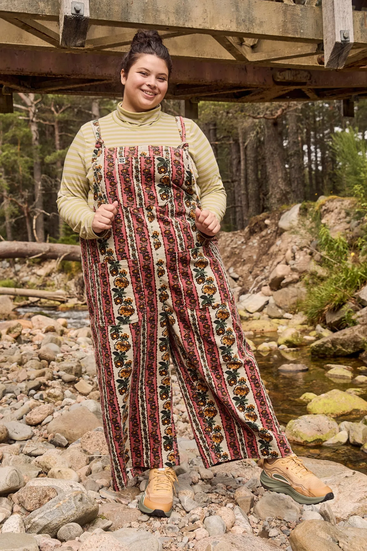 Online Jenny - Wide Leg Corduroy Dungarees in Betsy Floral Print All Dungarees|Jenny - Wide Leg