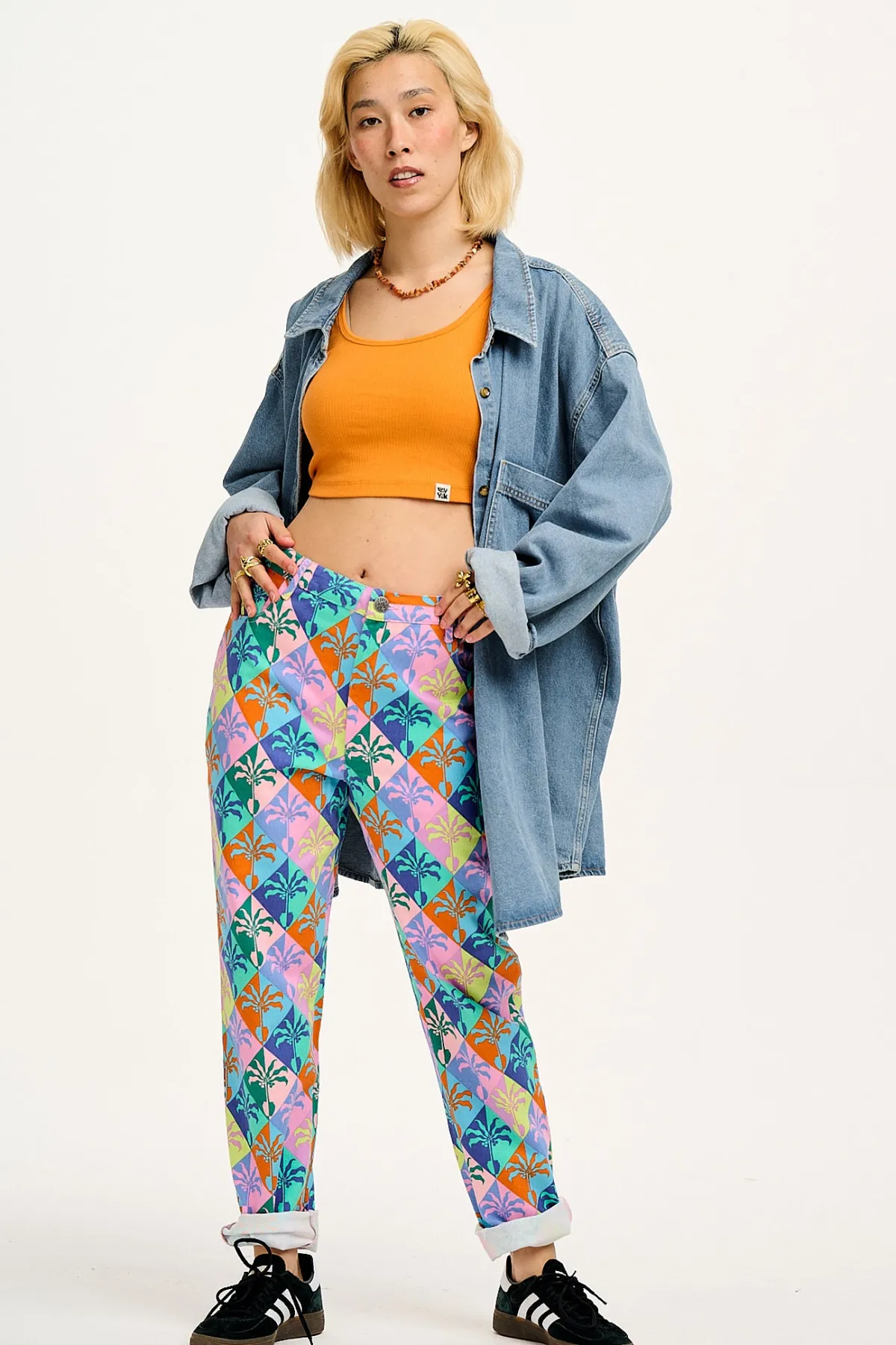 Fashion L.E. Dana - Mom Twill Jeans in Artist Print by Tara Khorzad All Bottoms