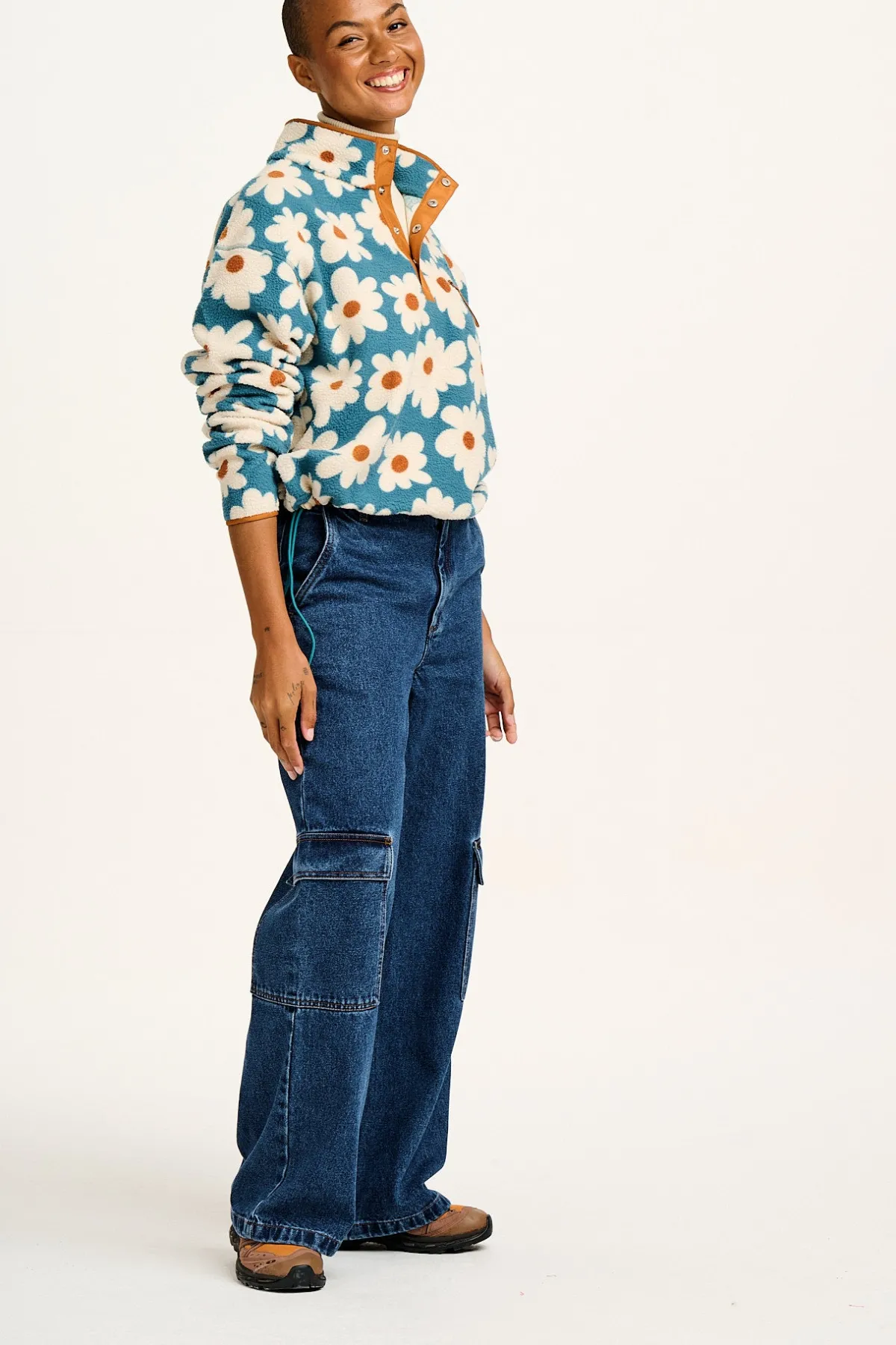 Outlet Maddison - Fleece in Blue Chase Floral Print All Outerwear & Knitwear|Fleeces