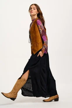 Hot Poppy - Elasticated Waist Skirt in Black All Bottoms|All Dresses & Skirts