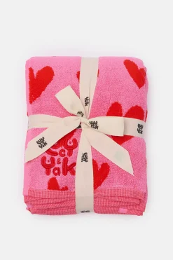 Sale Romola - Extra Large Towel in Pink Heart Cupid Print All Accessories|Homeware