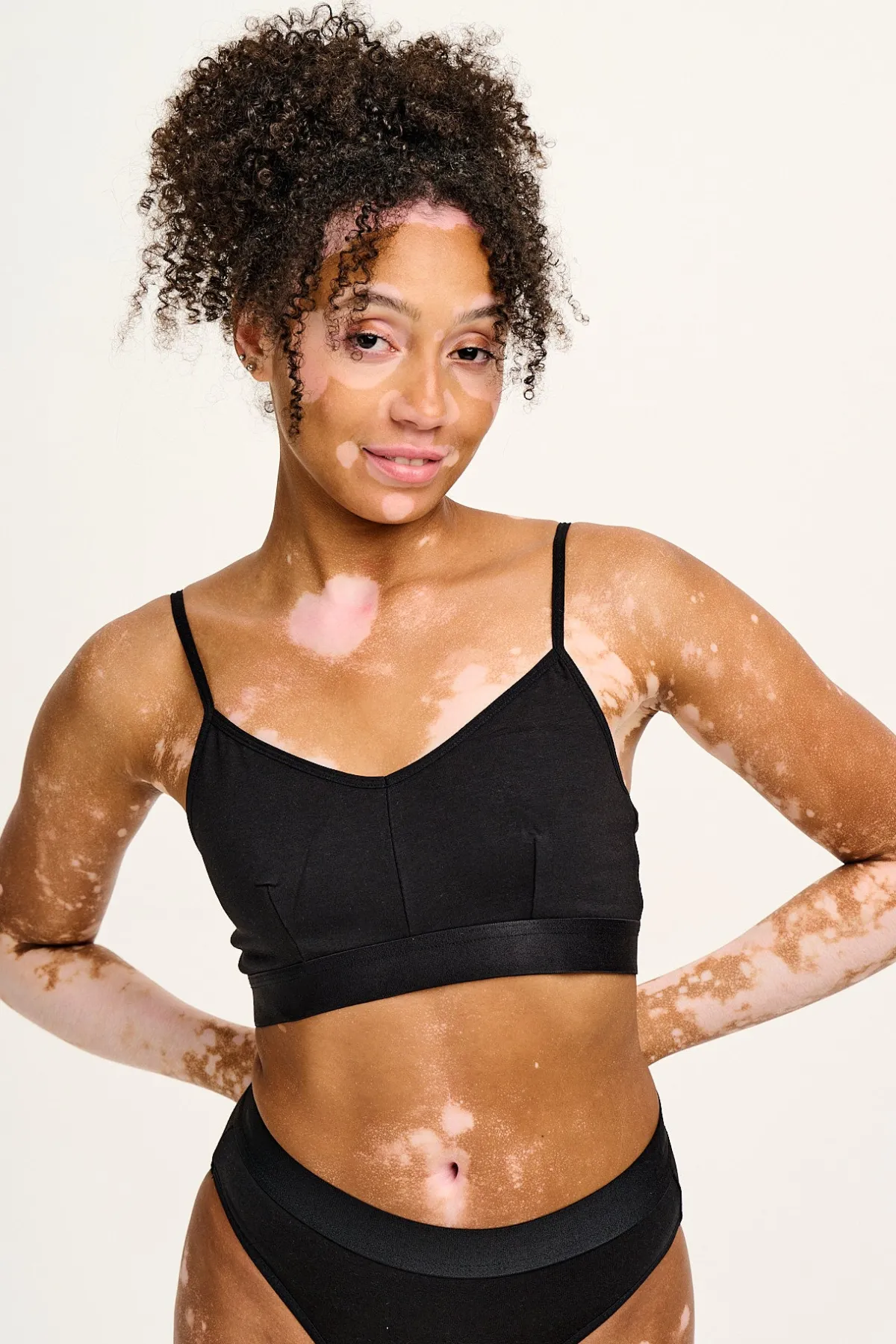 Outlet Ruby - Crop Top Cotton & Bamboo Bralette in Black All Tops & Tees|All Underwear