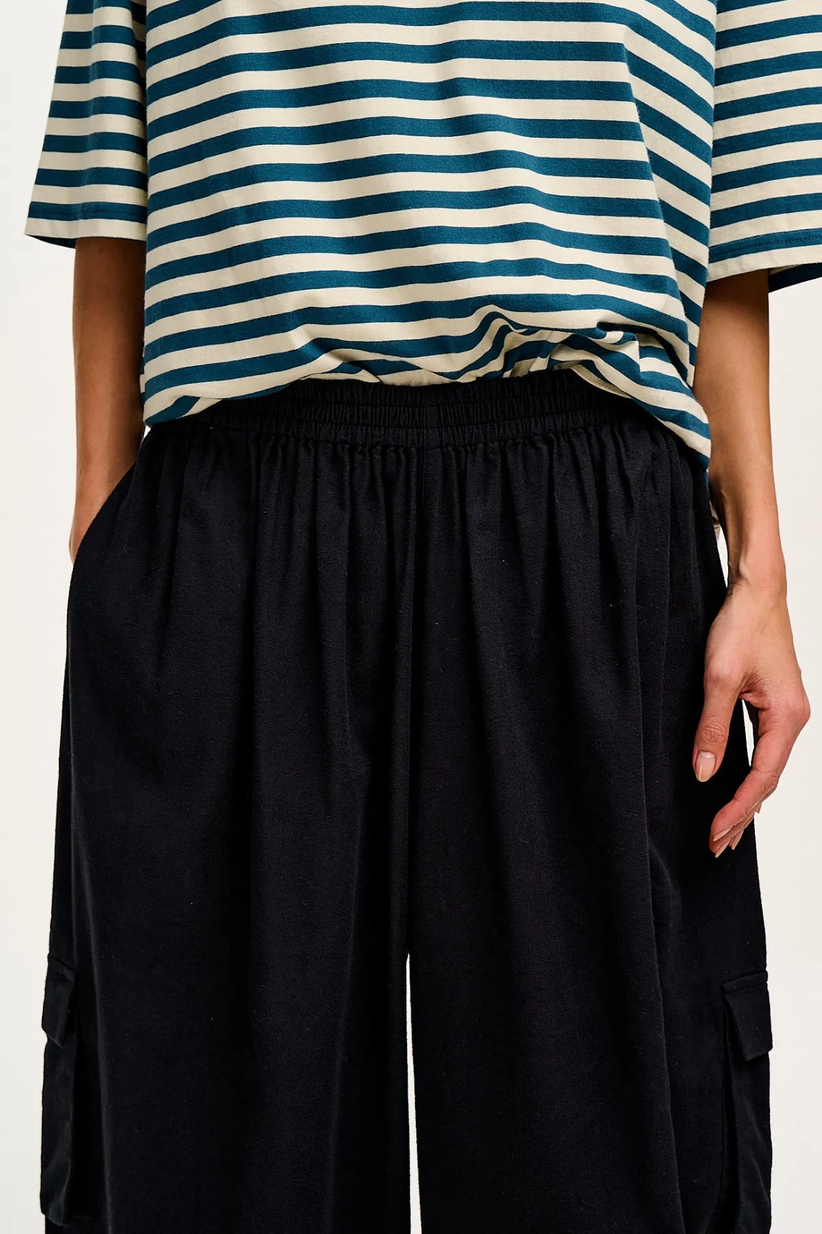 Best Rumi - Balloon Cotton & Linen Trousers in Black All Bottoms|Trousers