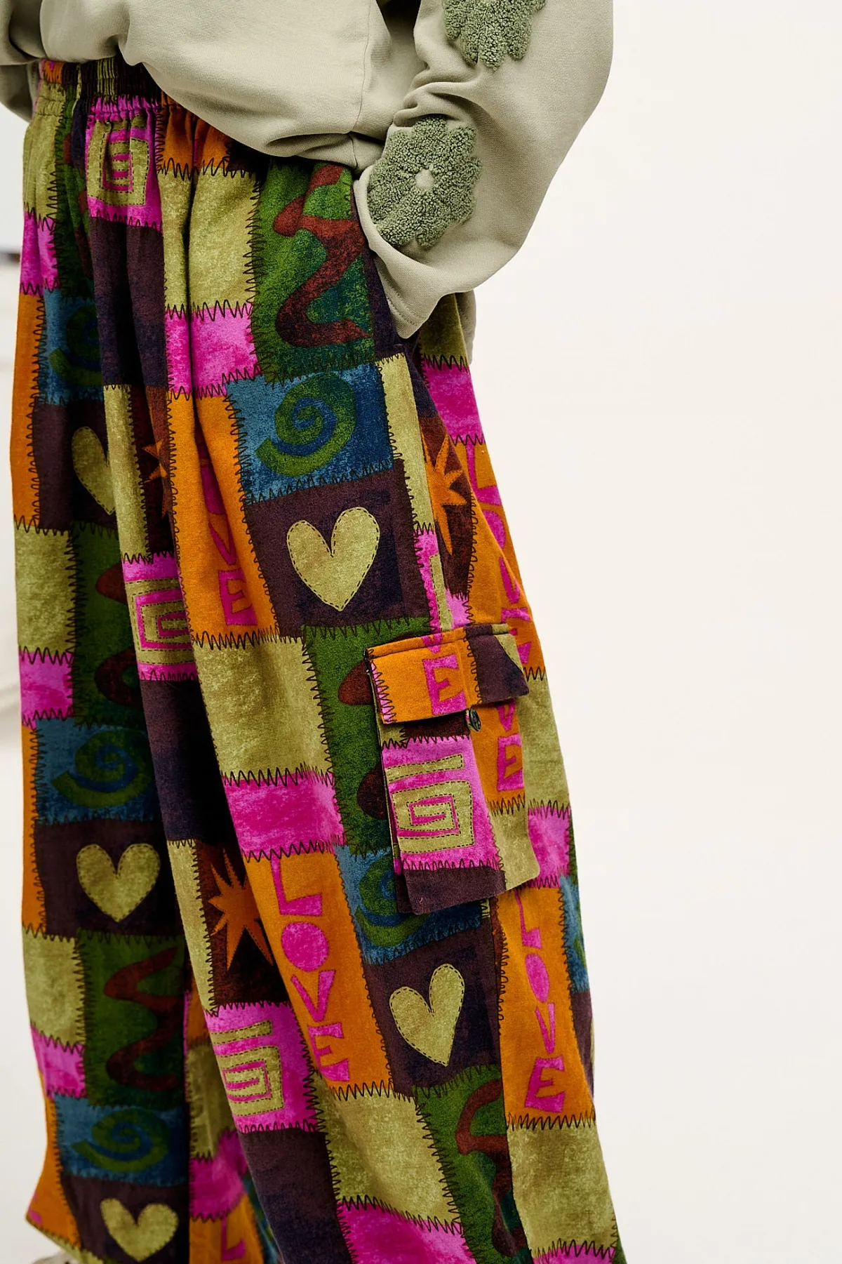 Best Rumi - Cargo Brushed Cotton Trousers in Courtney Patchwork Print All Bottoms|Trousers