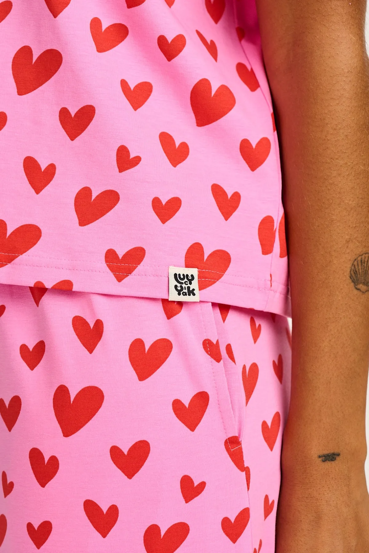 Online Sabrina - Soft Pyjamas in Pink Heart Cupid Print All Nightwear